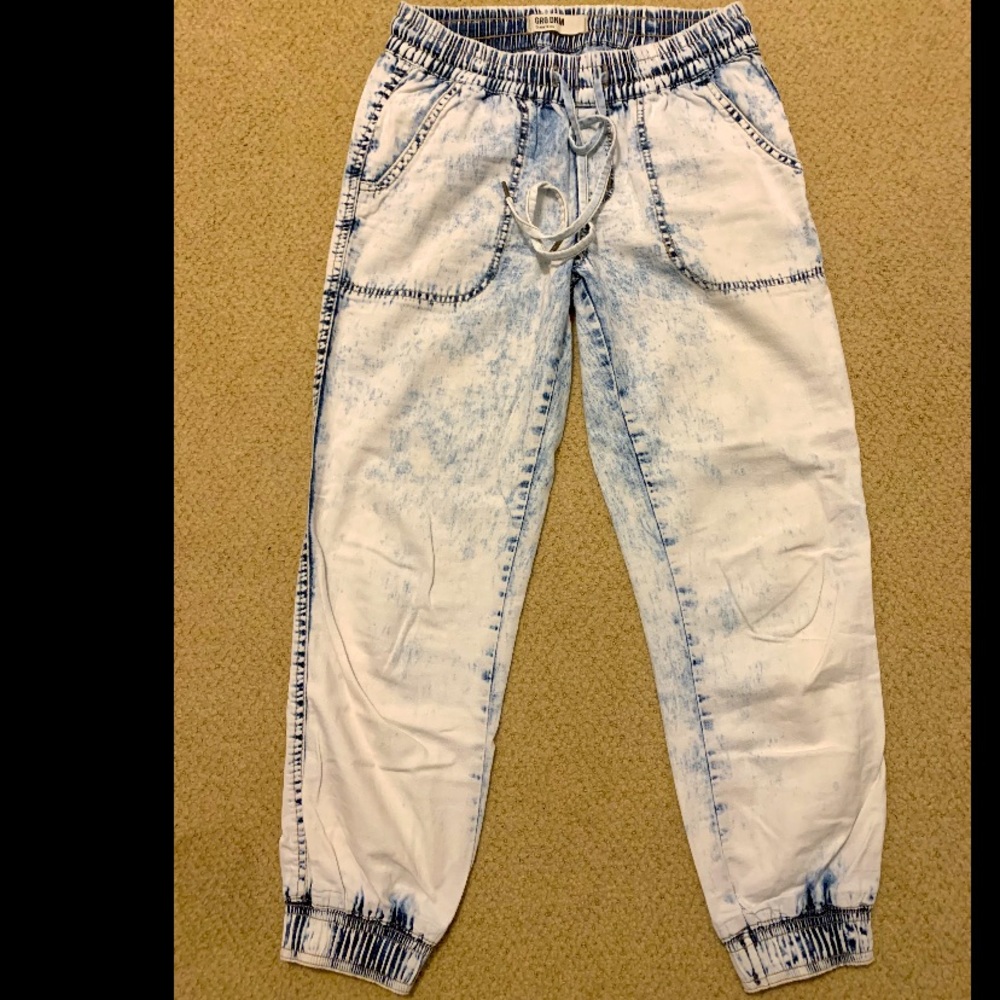 GRG DNM Montreal Unique bleached jeans